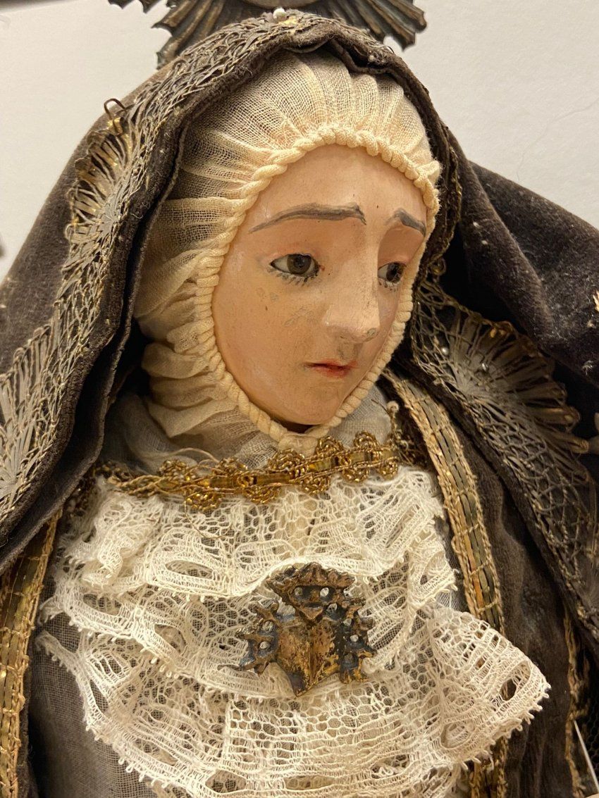 Imagen vestidera de la Piedad, Virgen Dolorosa con Cristo s.XIX   Escuela Andaluza