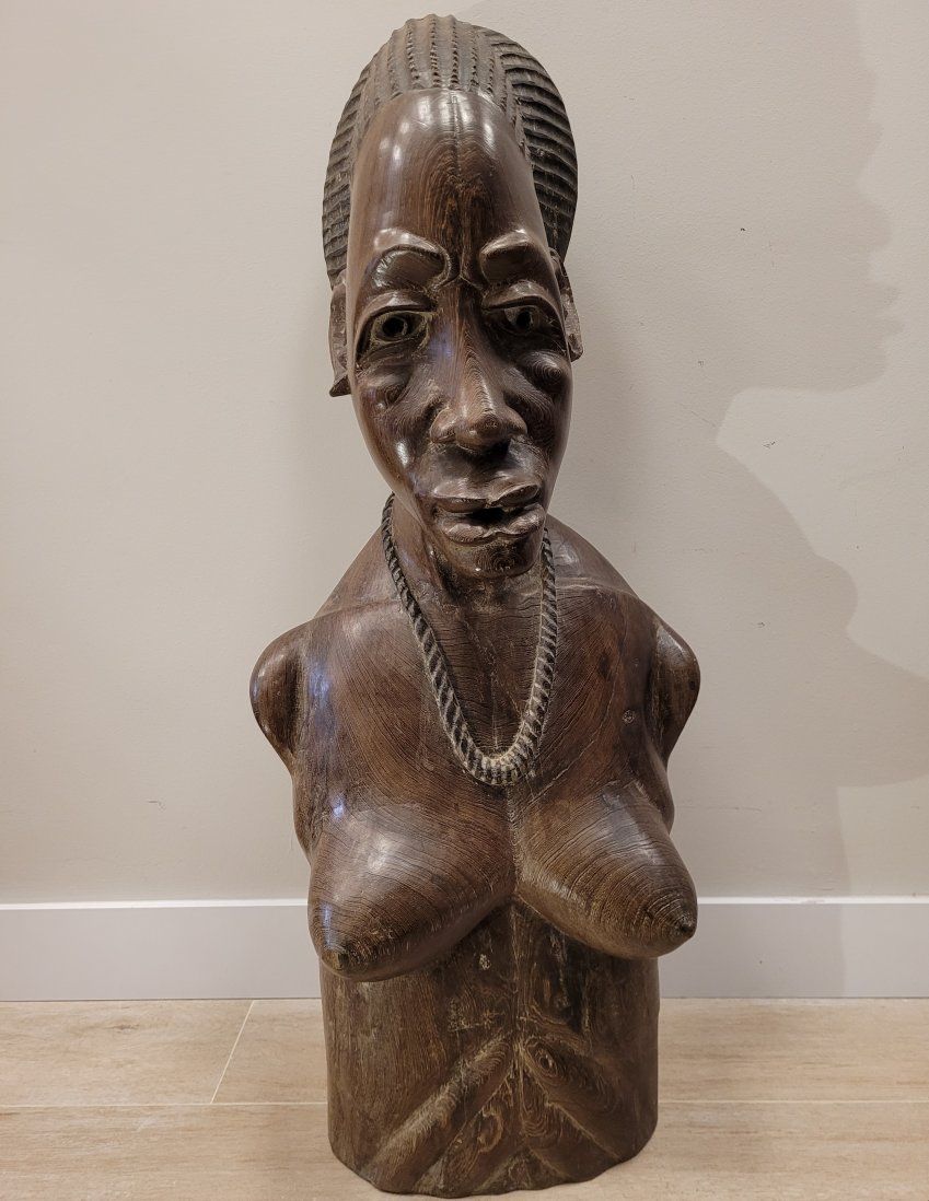 Pareja de bustos africanos, madera de wengué, 50’s – Región del Congo