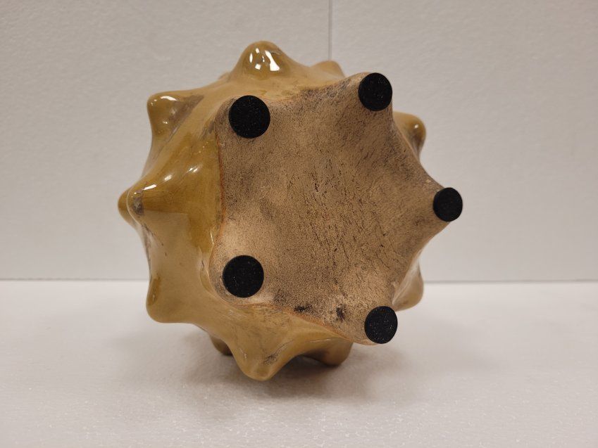 (3) Jarrones / maceteros, cerámica, formas orgánicas, S. XXI – Francia