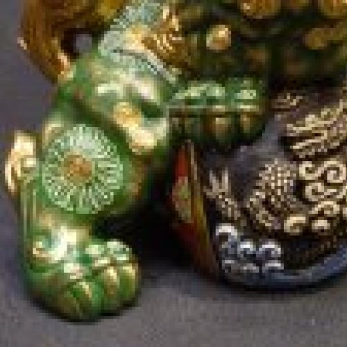 Pieza en cerámica León de Foo japonés, Satsuma